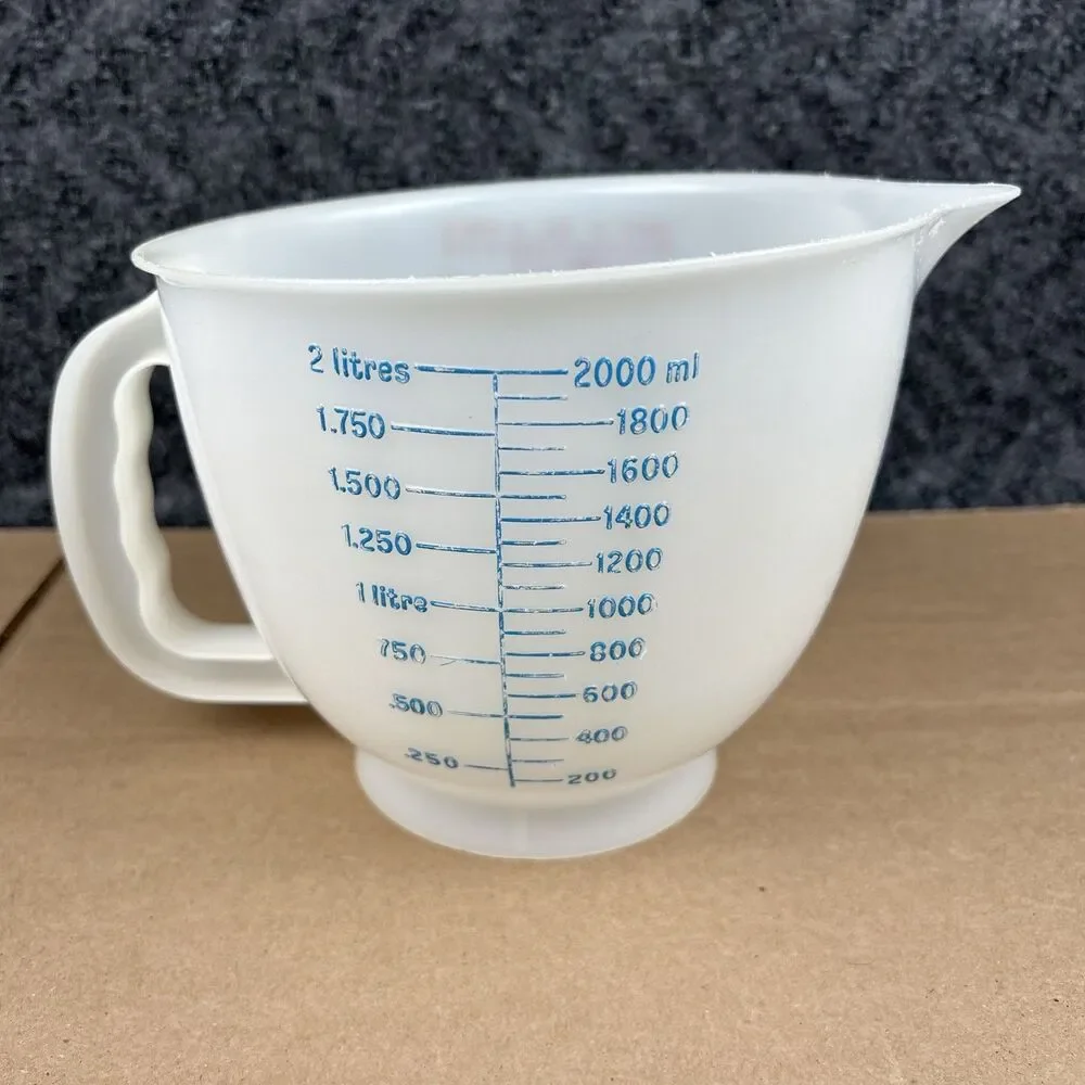 VTG 1977 TUPPERWARE Mix N Store 8 Cup 2 Qt Measuring Bowl Pitcher No Lid 500-9